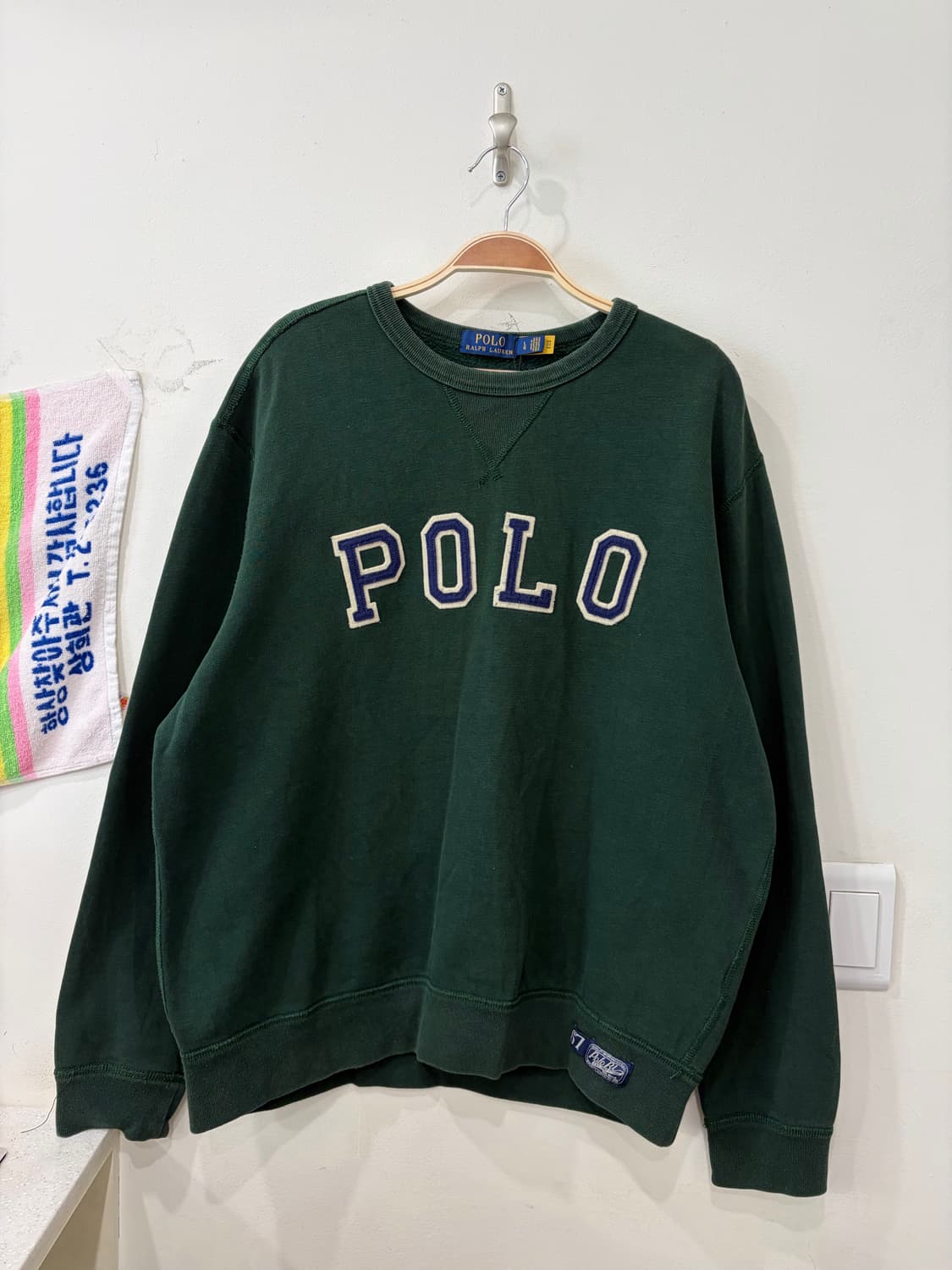 52. 폴로 맨투맨 상품이미지1