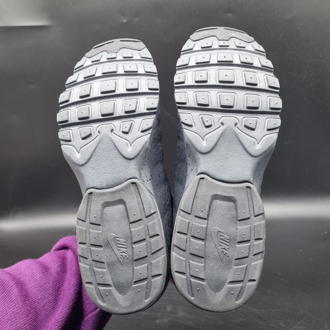 나이키 에어맥스 인비고 미드 255 상품이미지3