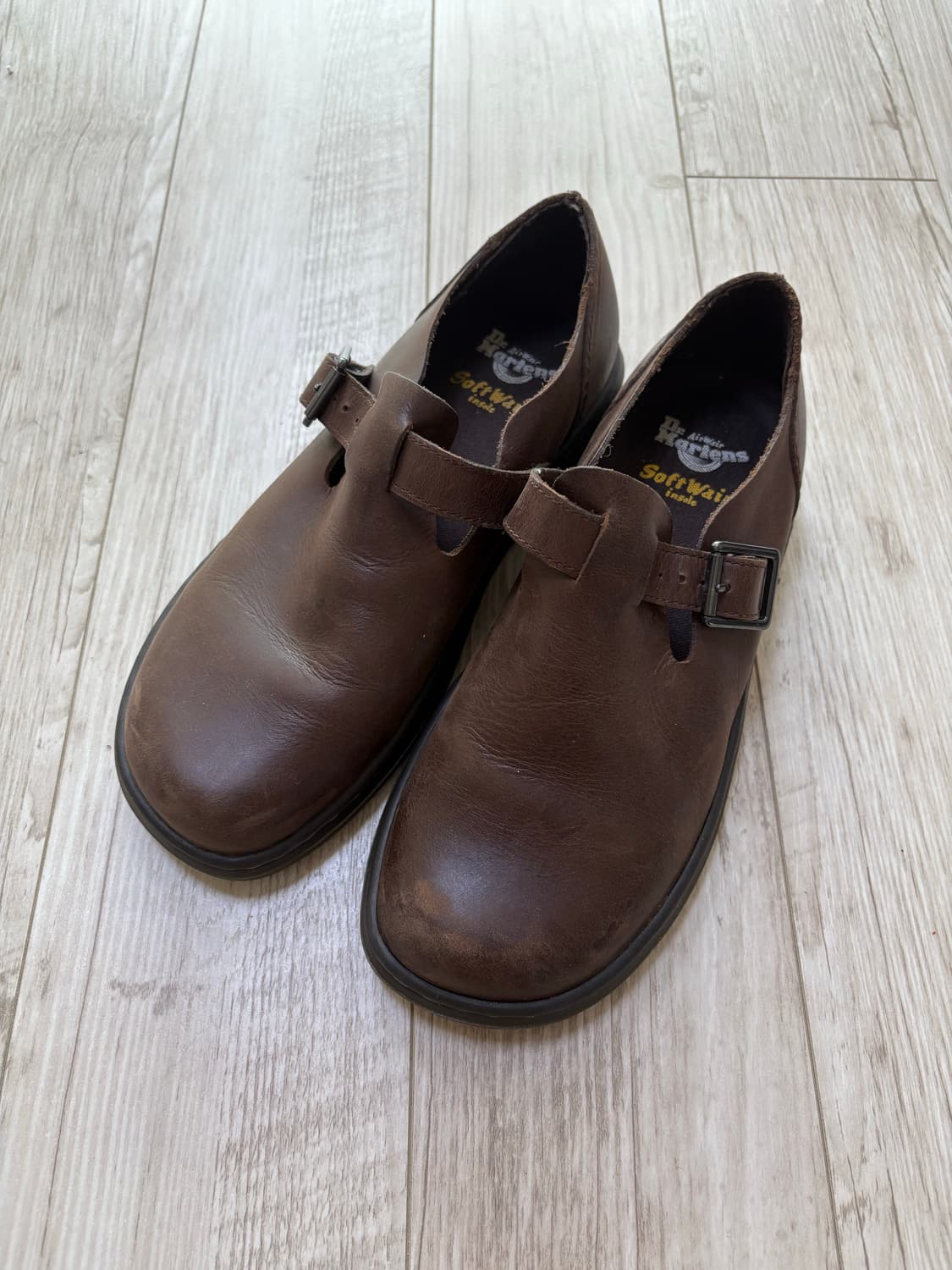 닥터마틴 패트리샤 브라운 250 상품이미지1