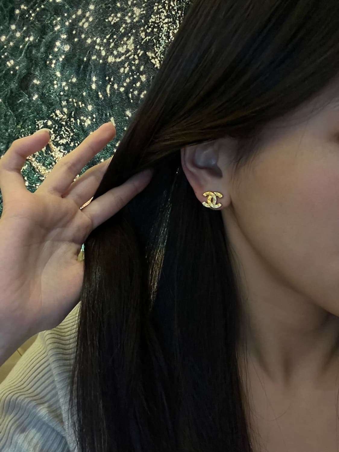 샤넬 정품 업사이클링 CC 미니 골드 귀걸이 상품이미지5