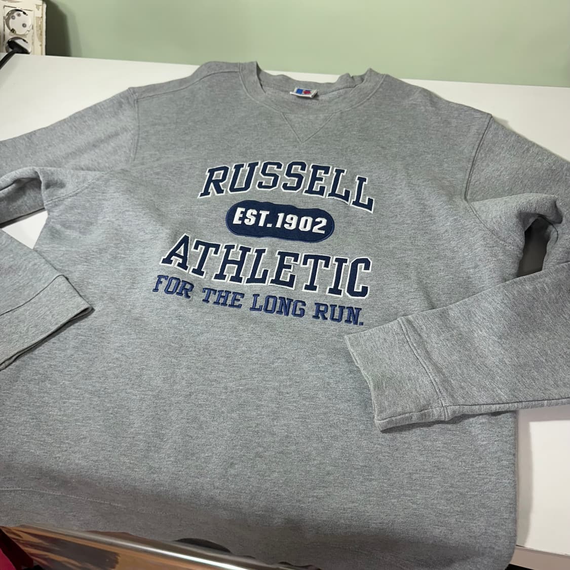 L 90's USA 러셀 애슬레틱 그레이 빅패치 스웻셔츠 맨투맨 상품이미지3