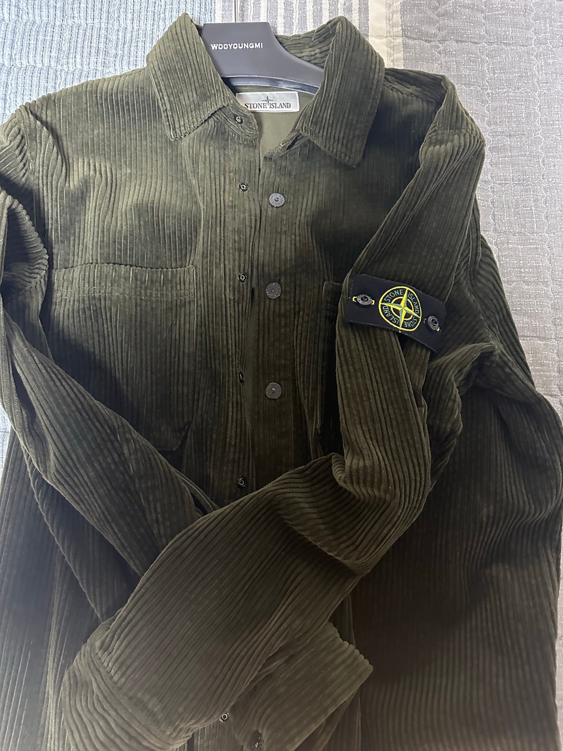 스톤아일랜드 코듀로이 오버셔츠 올리브 m사이즈 상품이미지2