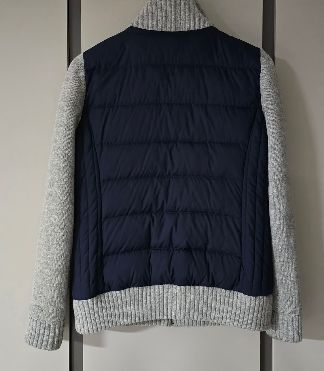 루이까스텔 여성  방풍니트 패딩자켓.
싸이즈 95 상품이미지2