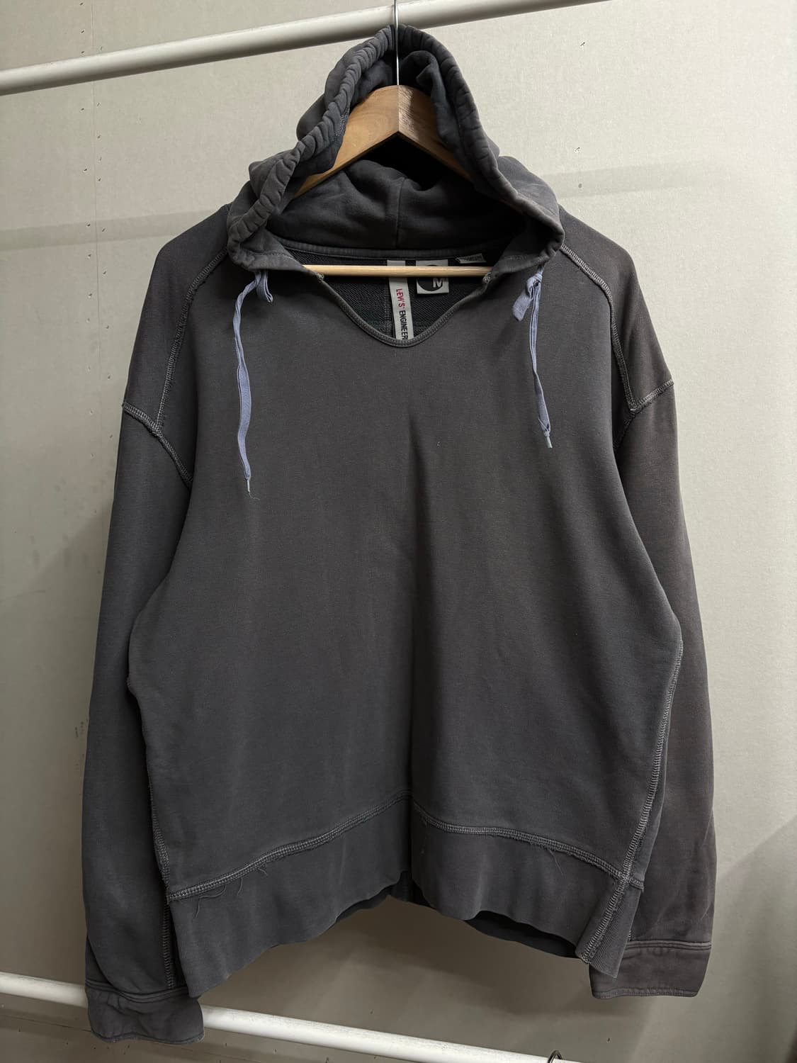 리바이스 엔진 00s 아카이빙 후디 상품이미지2