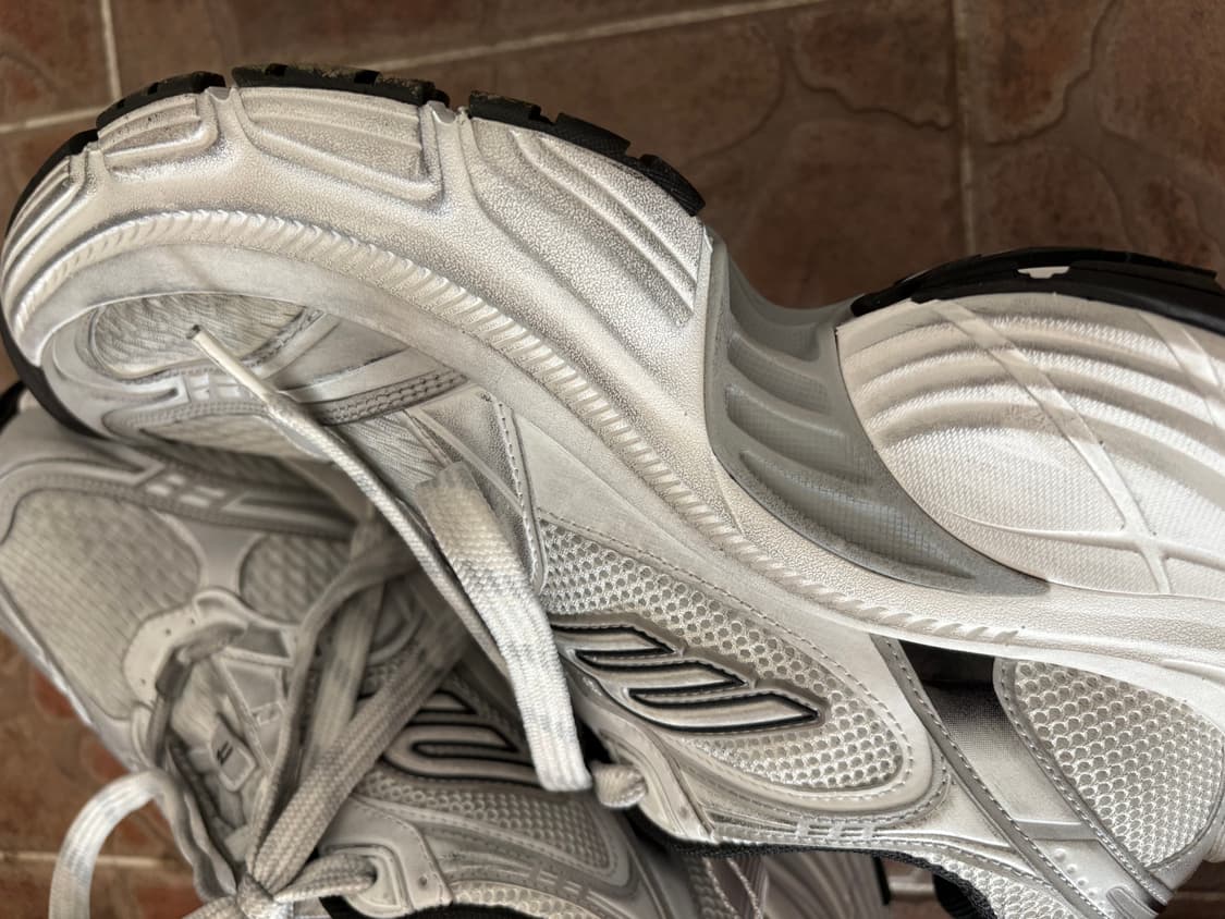 발렌시아가 10xl 상품이미지4