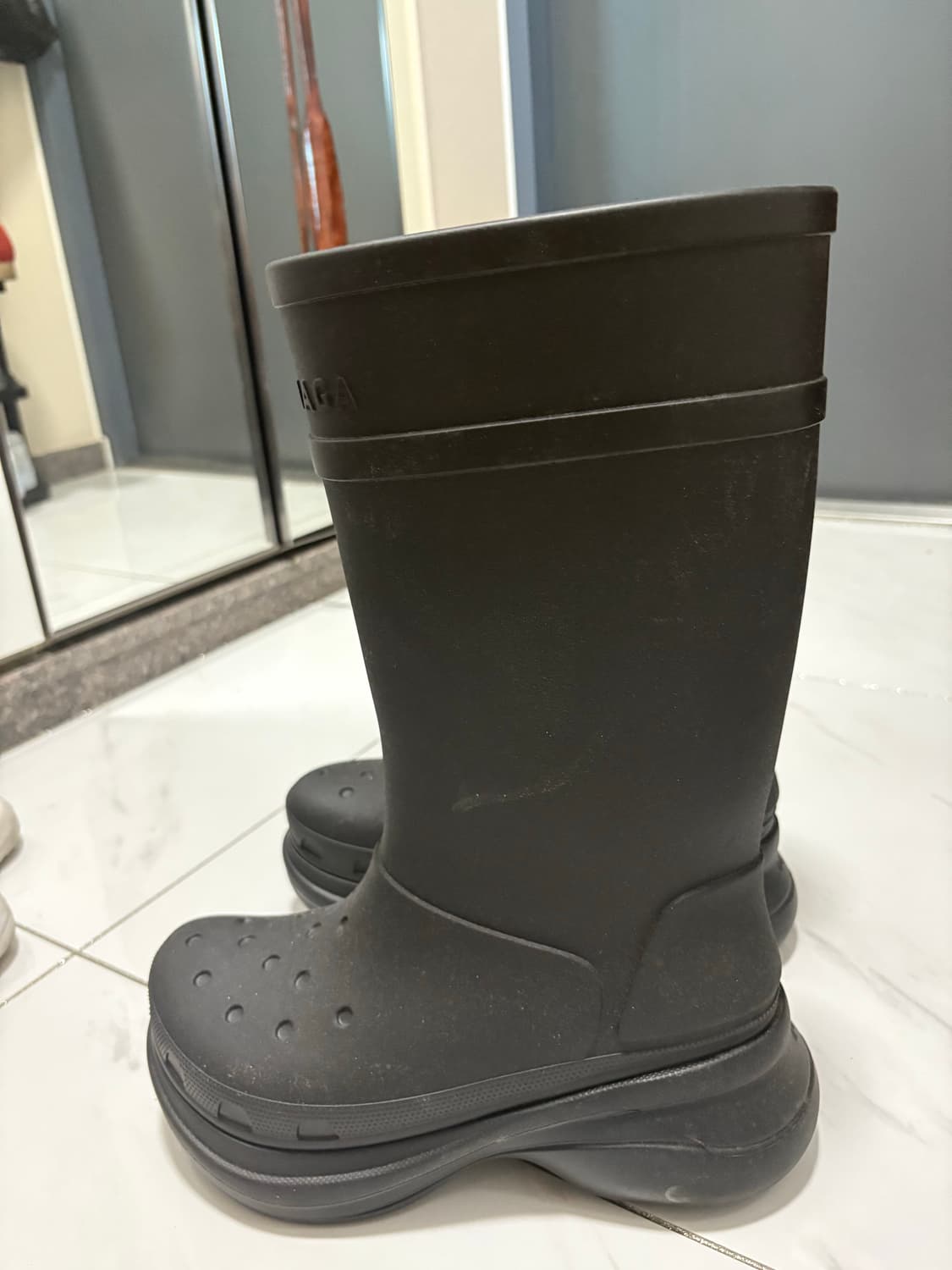 [44]발렌시아가 크록스 290 상품이미지3