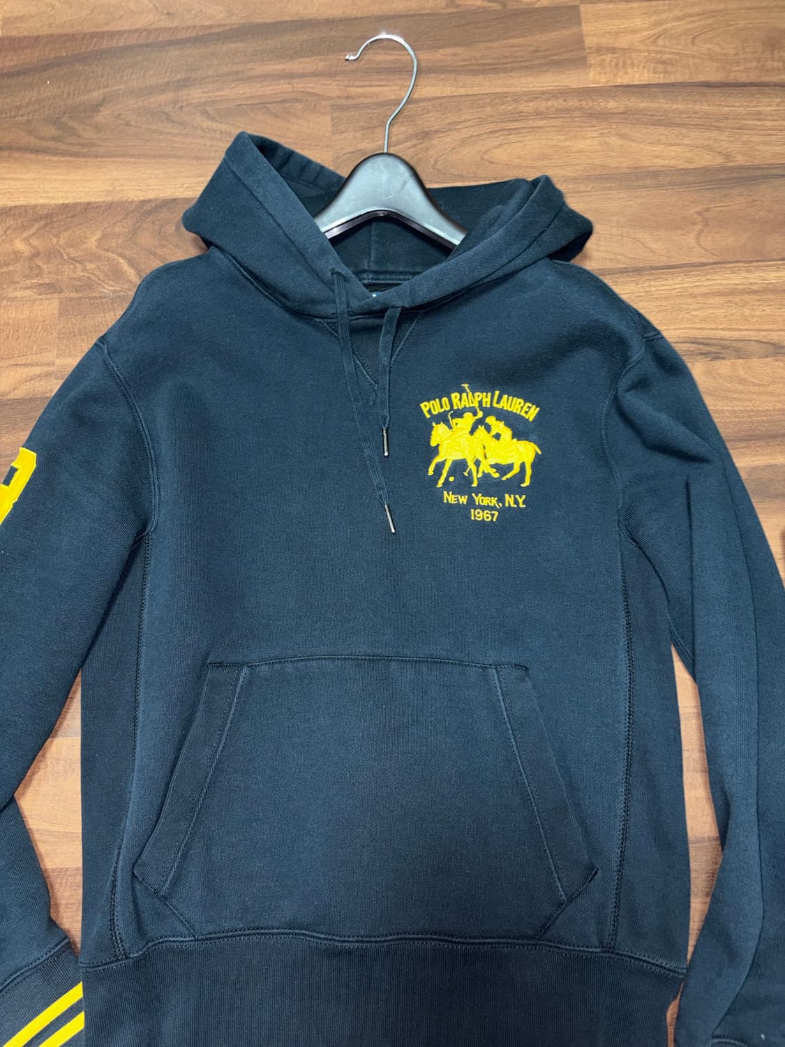 폴로 후드티 판매합니다!! 상품이미지1