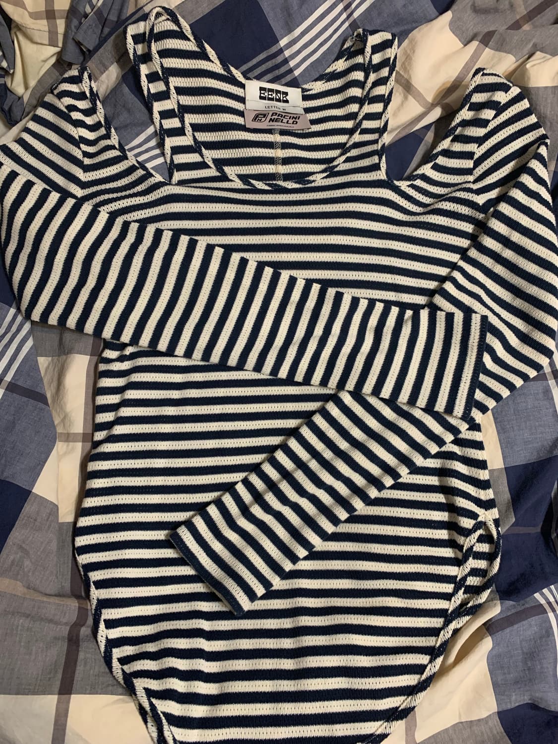 EENK WOUl Long Sleeve Cutout Jersey T 상품이미지7