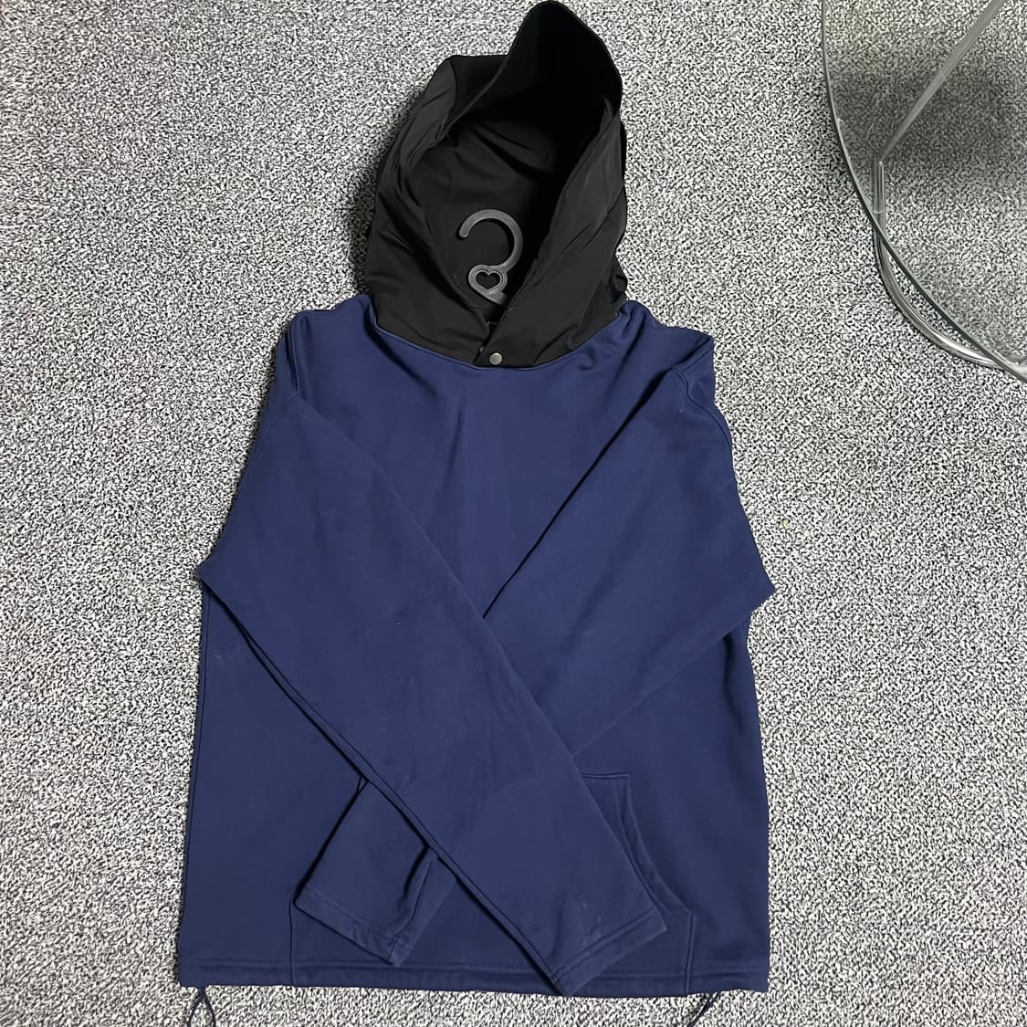 강정석 브로큰엄브렐라 후드티 상품이미지1