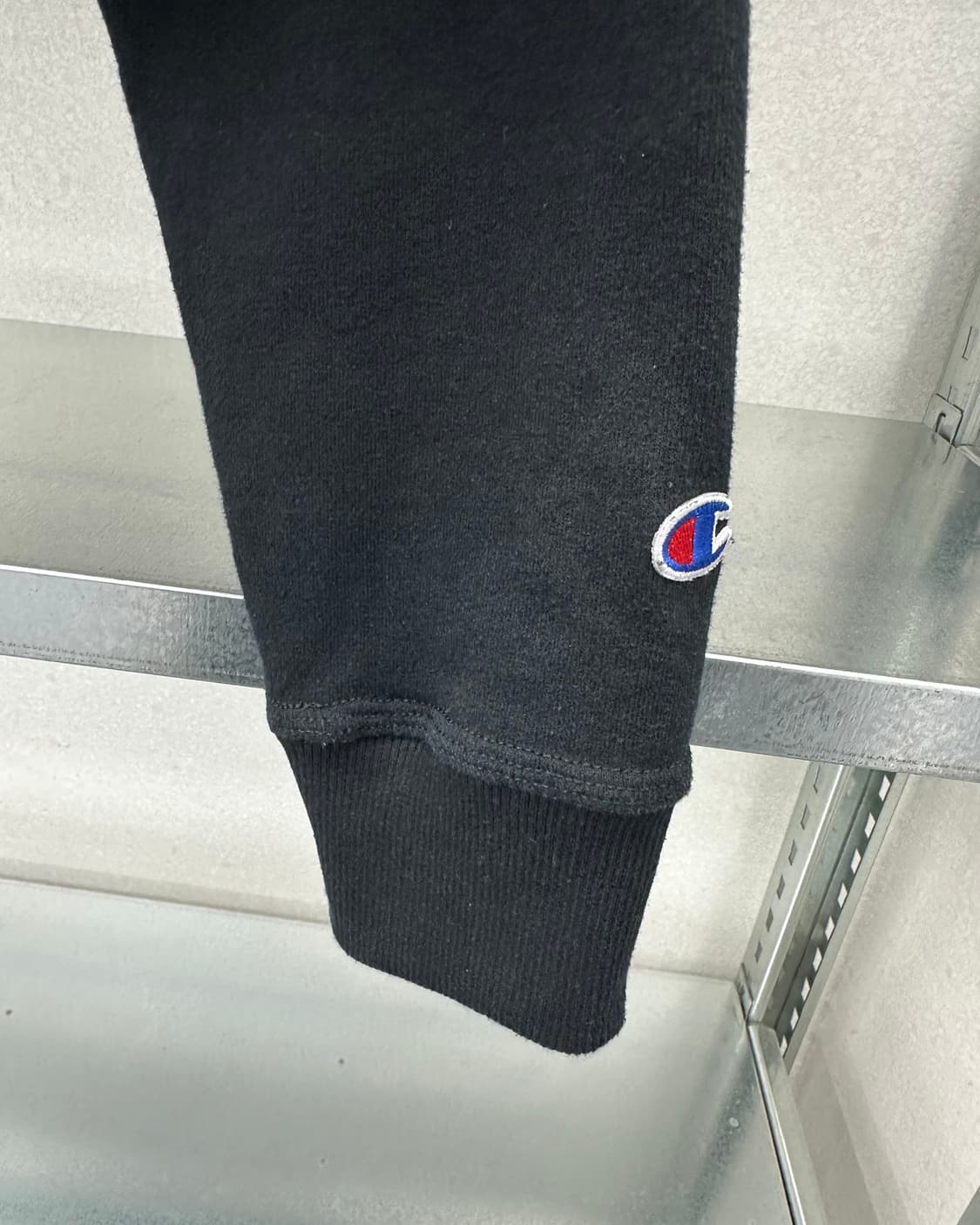 (WOMEN)챔피온 크롭 맨투맨-M1419 상품이미지3