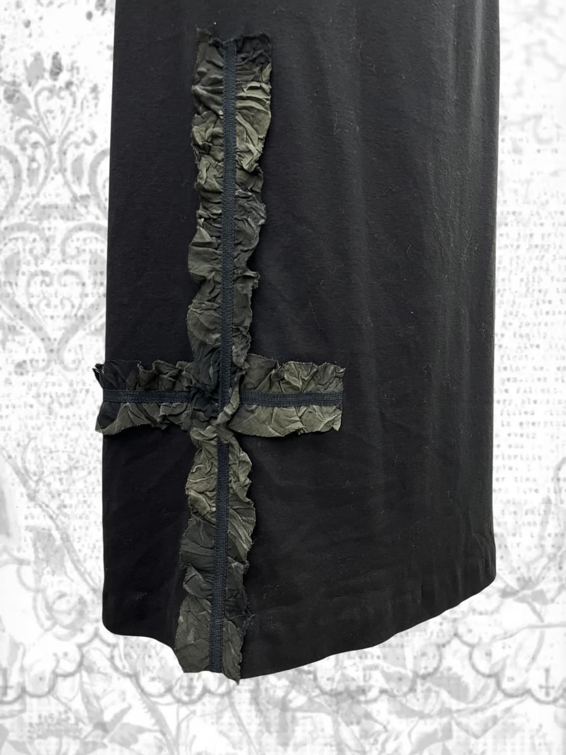 tomb frill cross long skirt 상품이미지1