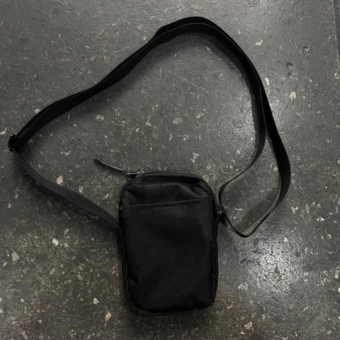 나이키 미니 크로스백 상품이미지3