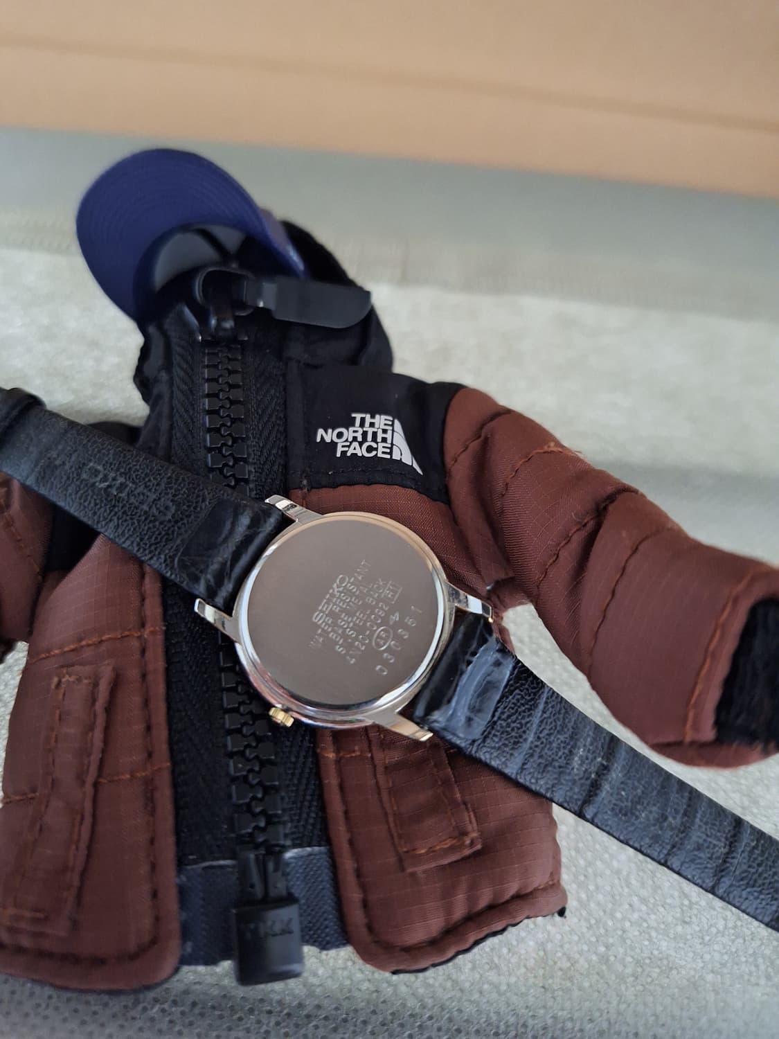 세이코 90s 빈티지 쿼츠 시계 판매합니다 상품이미지3