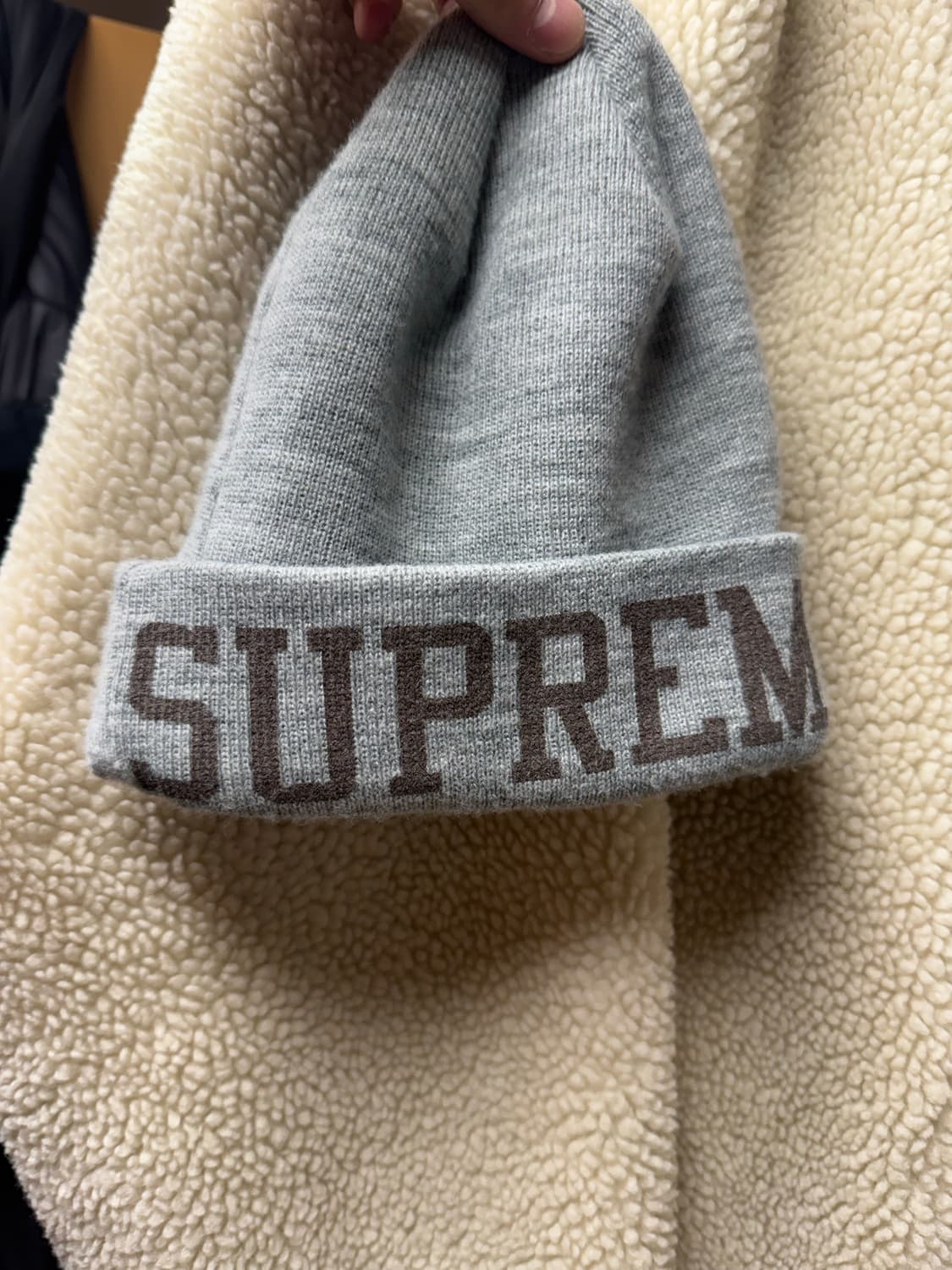 슈프림 뉴에라 바시티 비니  상품이미지2