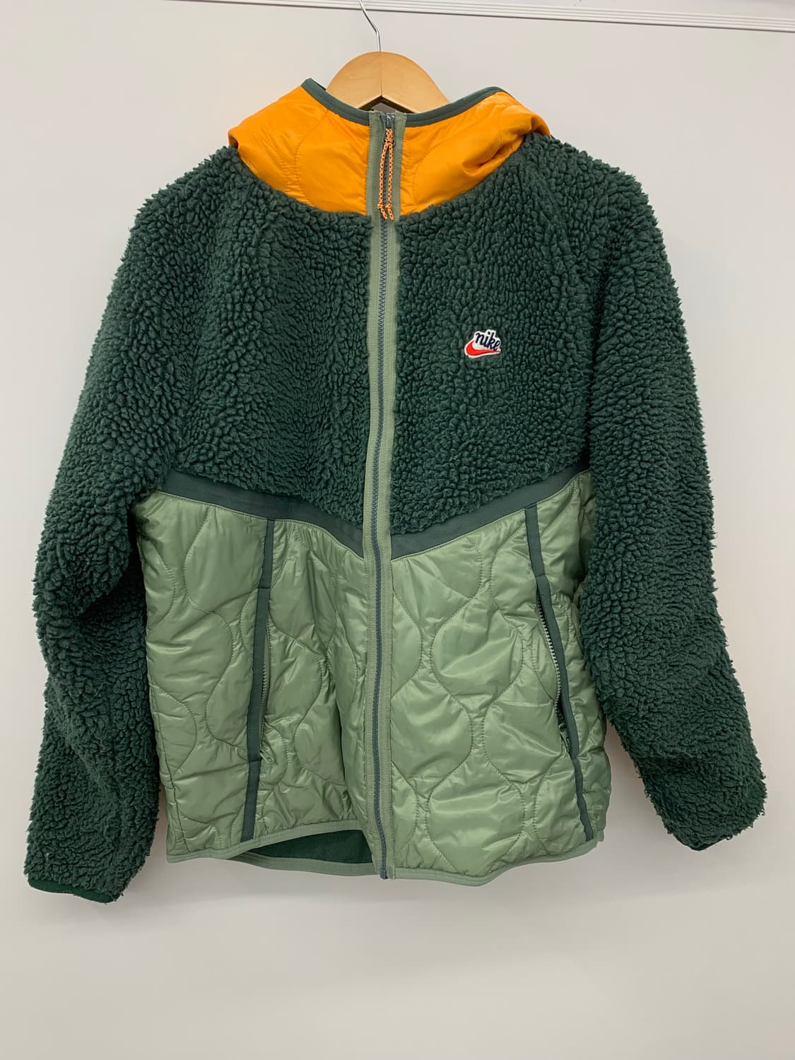 나이키 퀼팅 플리스 상품이미지3