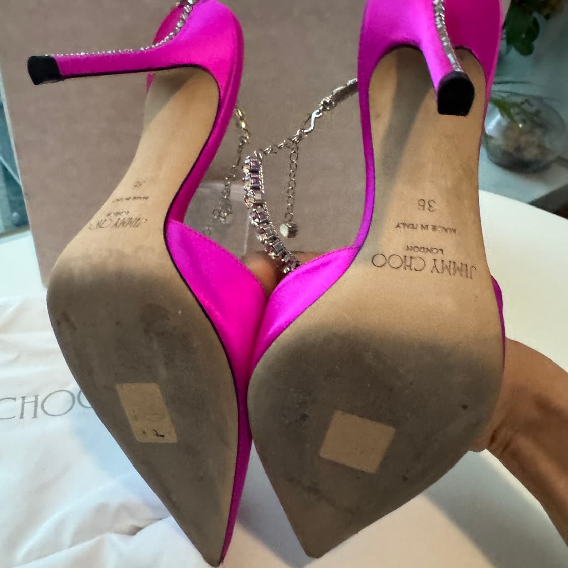 Jimmy Choo 지미추 크리스탈 핑크 여성 구두 한정판 상품이미지4