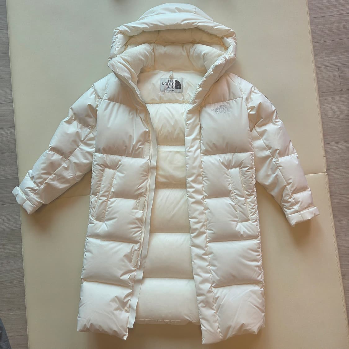 노스페이스화이트라벨 롱패딩 액션 테크 RDS 다운 코트 NC1DQ51K 상품이미지1
