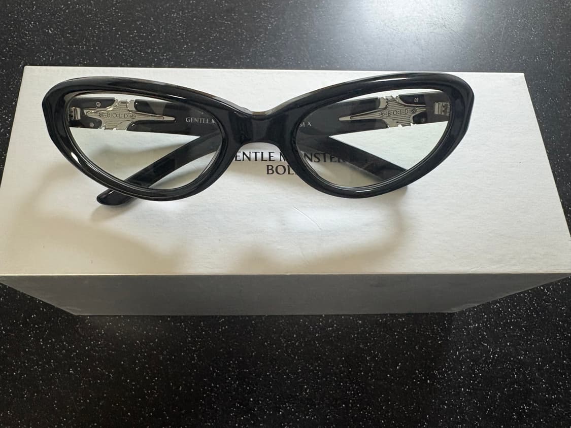 젠틀몬스터 볼드 소마01  상품이미지4