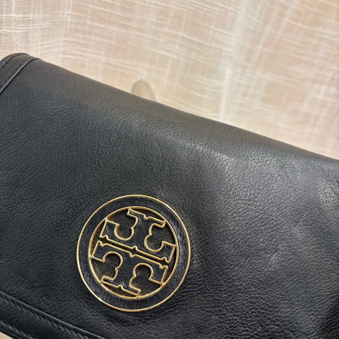 정품 토리버치 레바 클러치 크로스백     상품이미지4