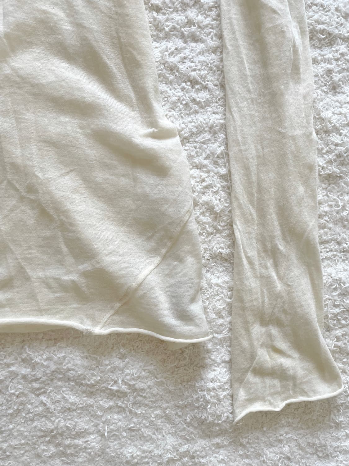 로우 엣지 코튼 롱슬리브 탑 상품이미지3