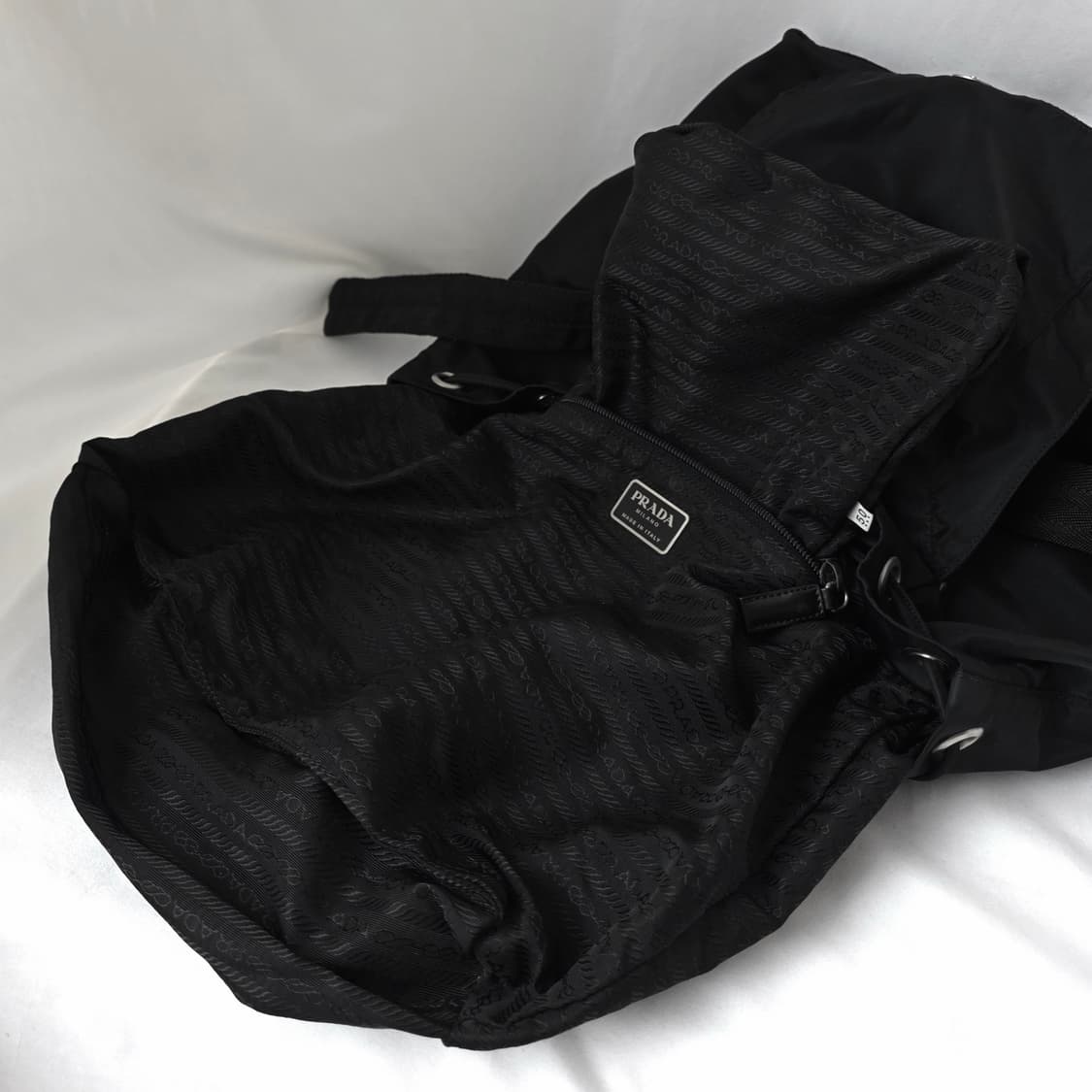 [정품 PRADA] 프라다 투포켓 나일론 빈티지백팩 라지 상품이미지7