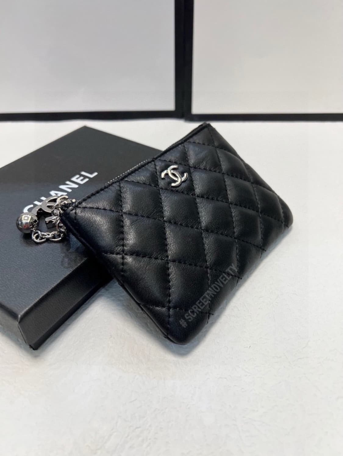 샤넬뷰티 램스킨 동전지갑 파우치 은장 풀박스  상품이미지1