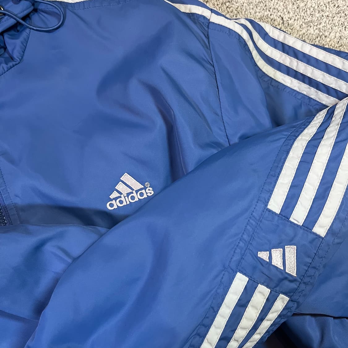 아디다스 삼각로고 트레포일 후디 트랙 점퍼 상품이미지2