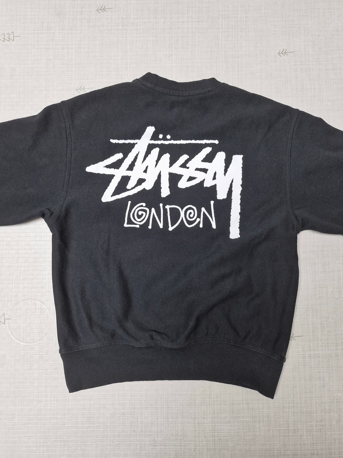 스투시 런던 맨투맨s 상품이미지1