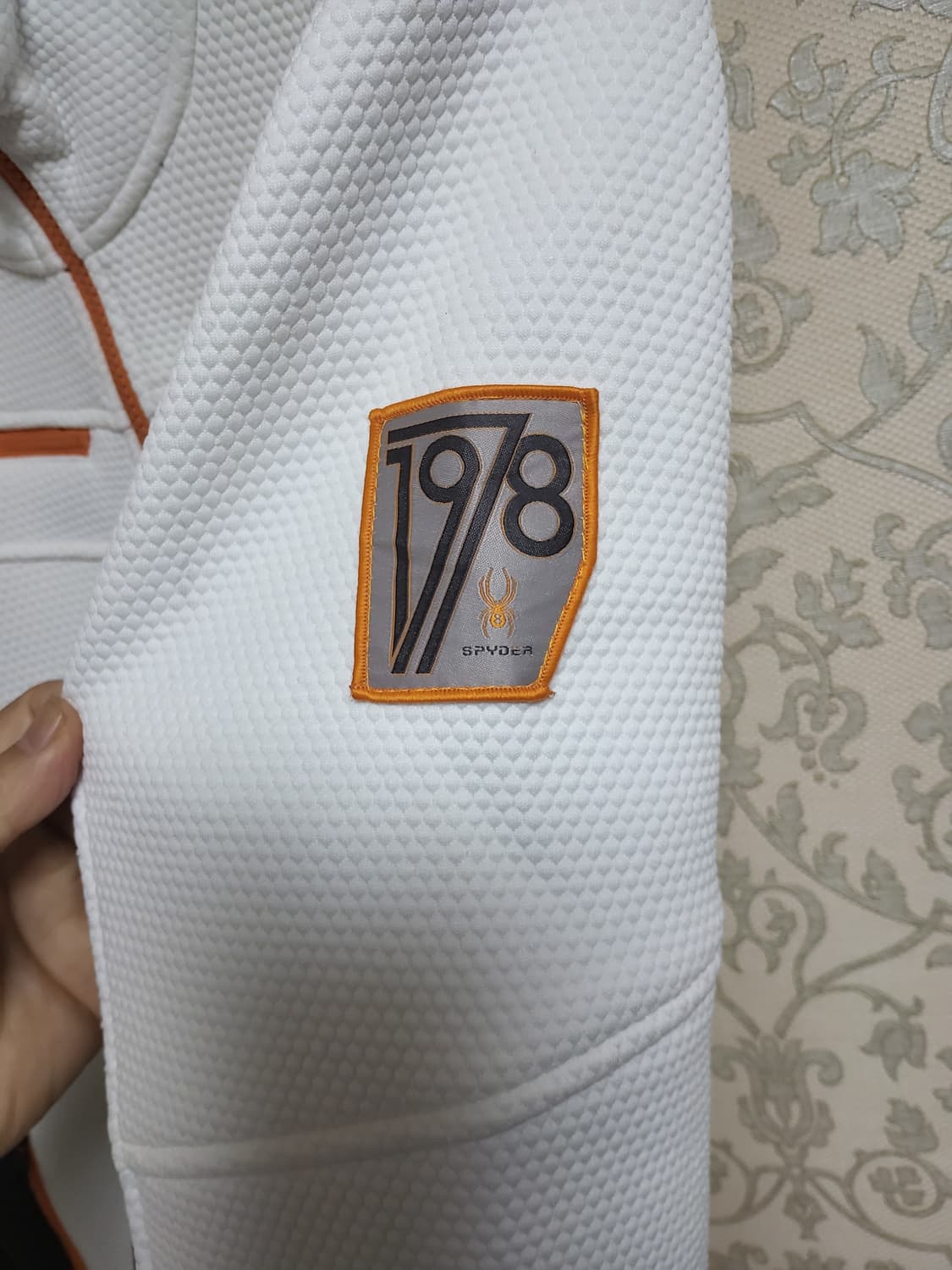 스파이더 기모 집업 상품이미지6