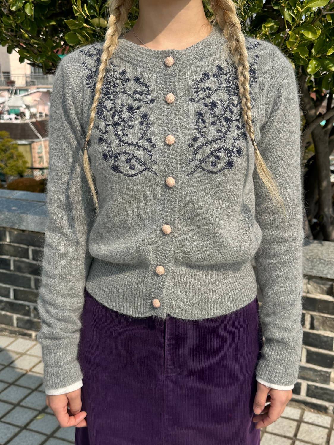 그레이 플라워 자수 가디건 상품이미지5