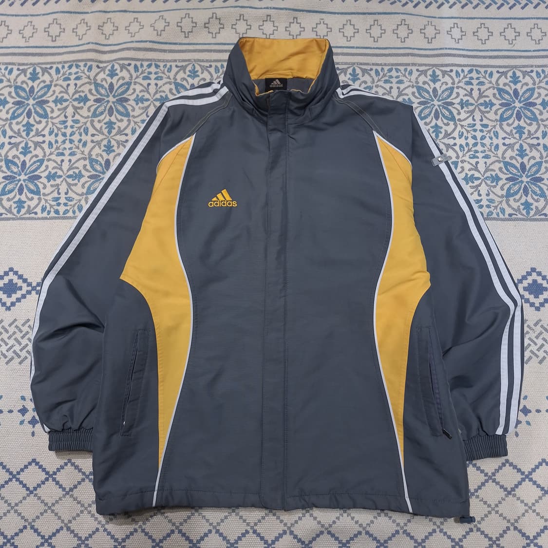 아디다스 태권도 00s 그레이 옐로우 배색 삼선 히든지퍼 바람막이 상품이미지5