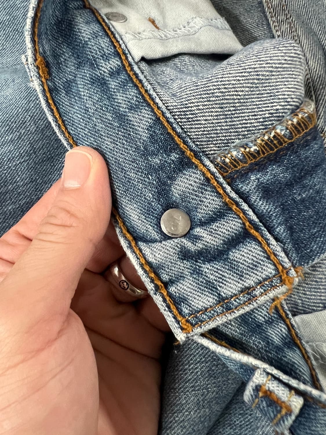 00s Levis 리바이스 505 레귤러핏 연청 데님 팬츠 상품이미지8