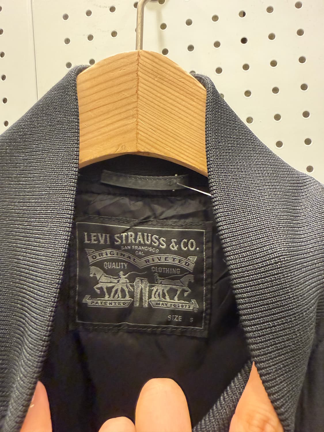 리바이스 블랙 퀼팅 블루종 자켓 U1695 상품이미지5