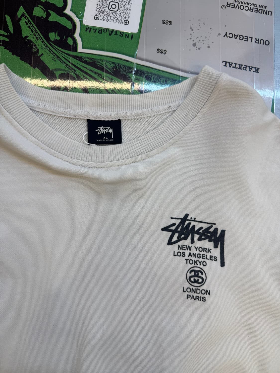 스투시 월드투어 맨투맨 상품이미지3