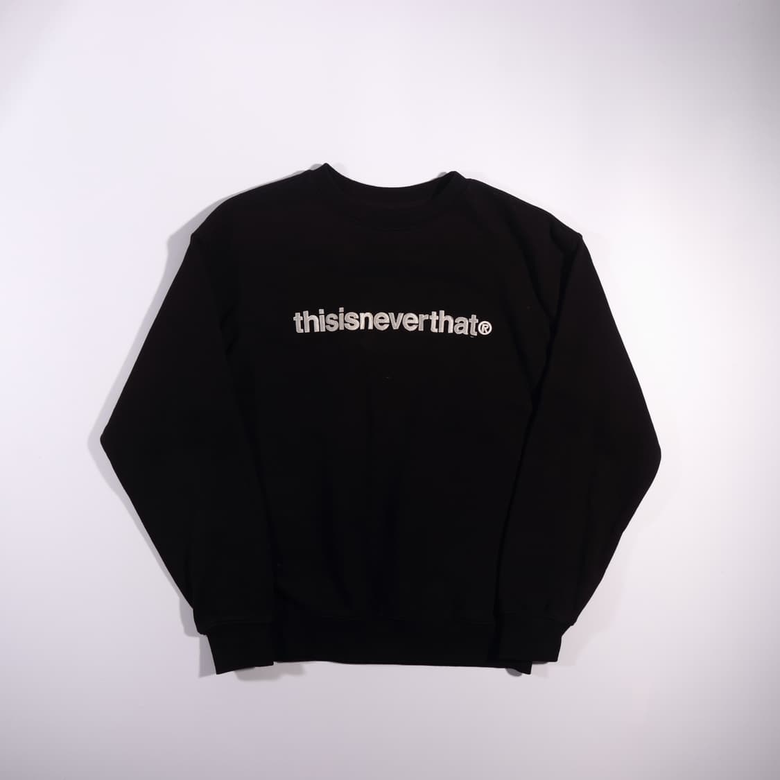 디스이즈네버 맨투맨 B462 상품이미지1