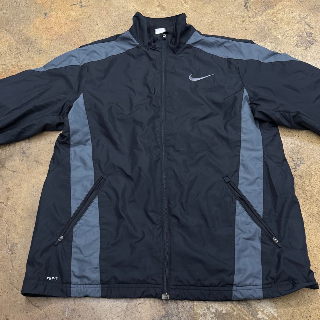 [정품/XL] 나이키 블랙 바람막이 자켓 b16 상품이미지3