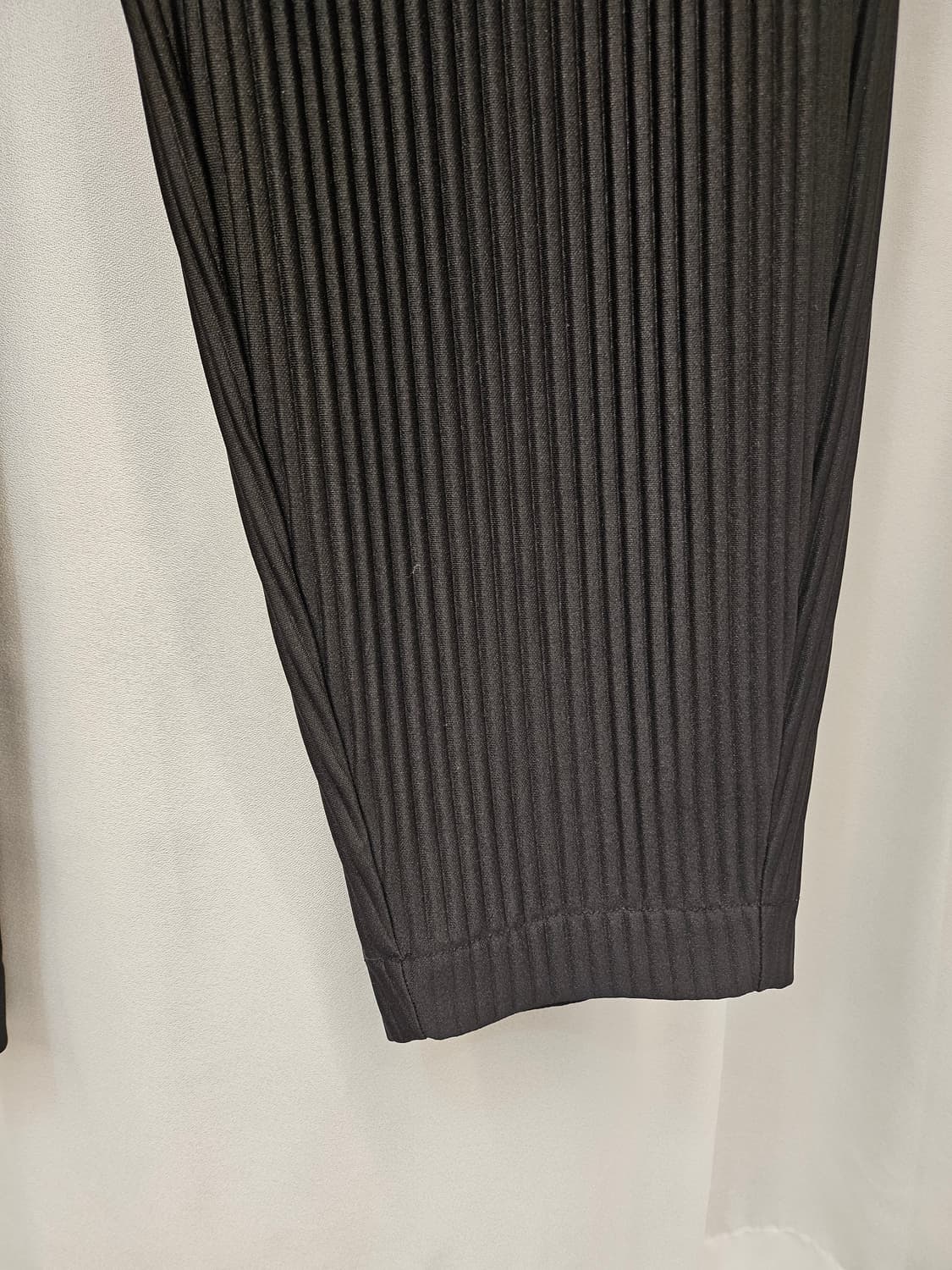 시스템옴므 SYSTEM 남성 플리츠 블랙 셋업 95 상품이미지8