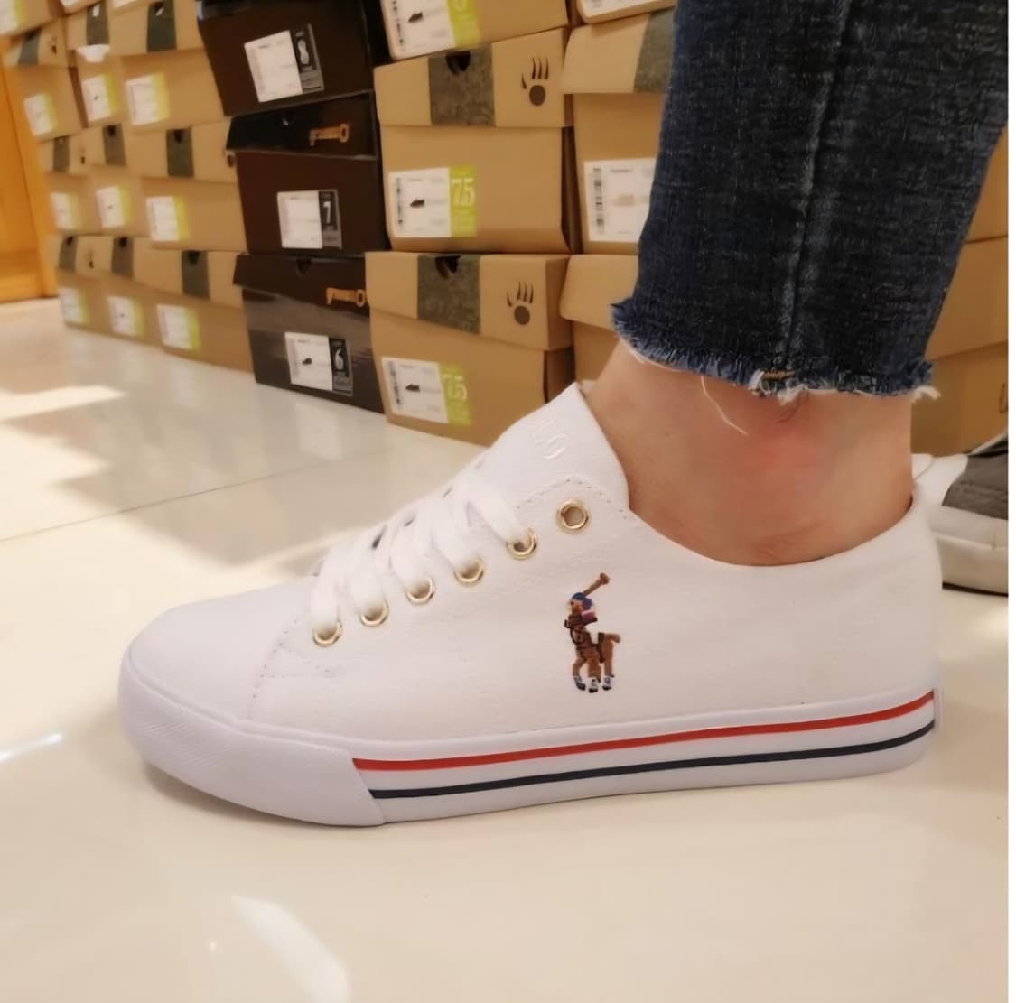 [240]폴로랄프로렌 화이트 캔버스 스니커즈 상품이미지1