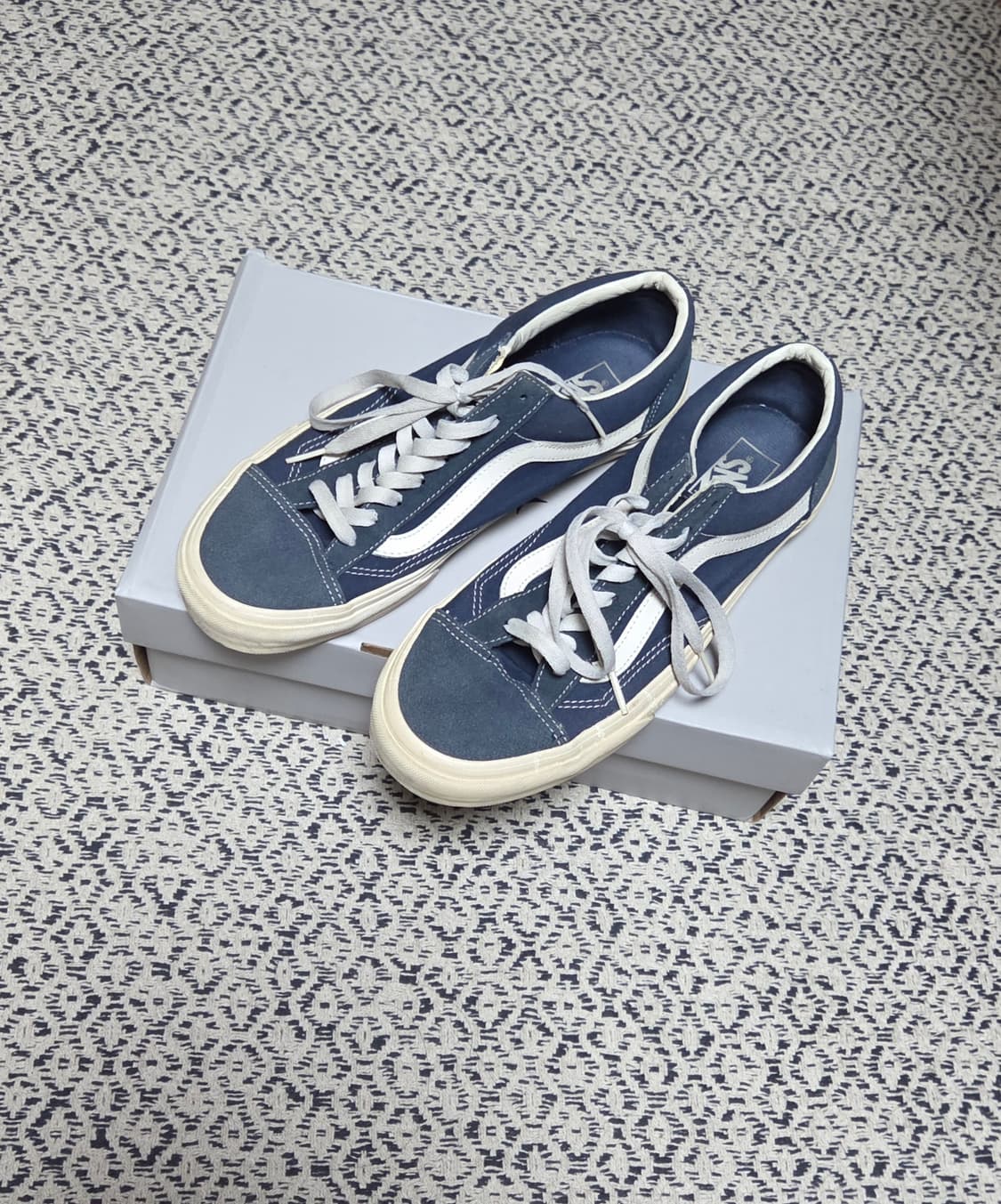 반스 스타일36 네이비 스니커즈 280 상품이미지1