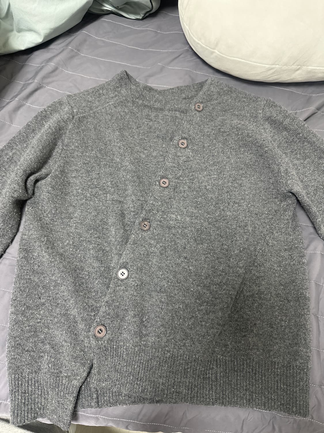 EE누마레 사선 니트 상품이미지1