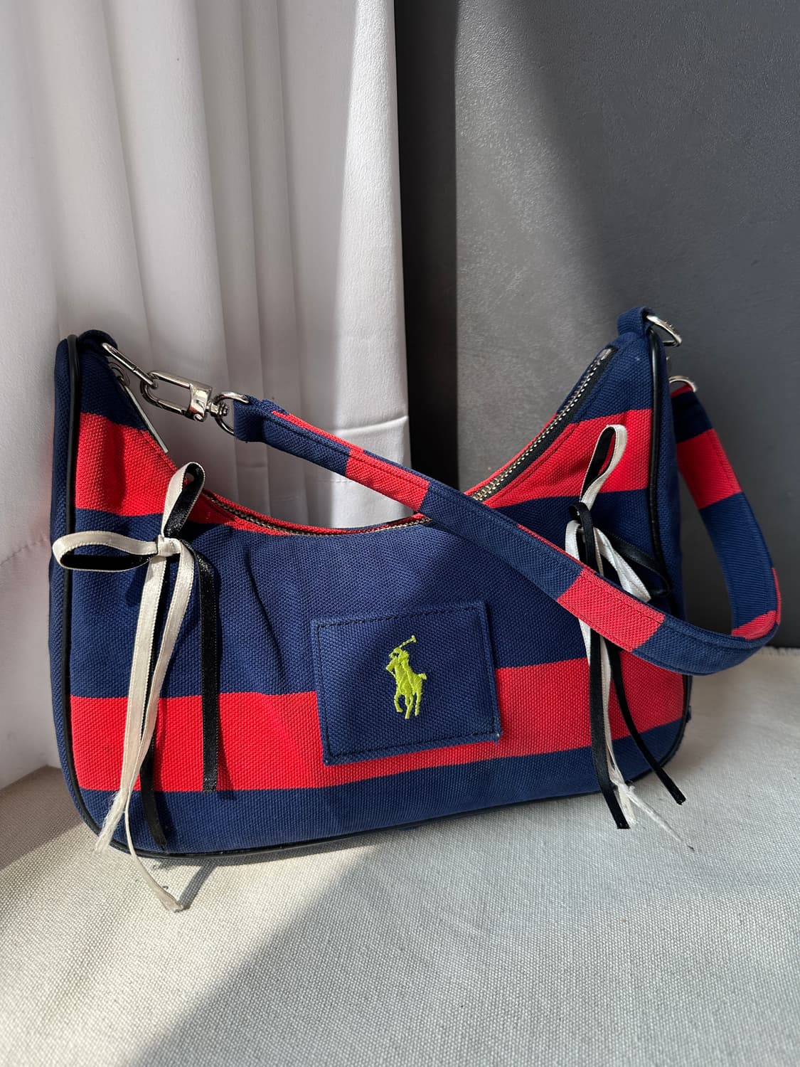 폴로 랄프로렌 업사이클링 스트라이프 숄더백 상품이미지2