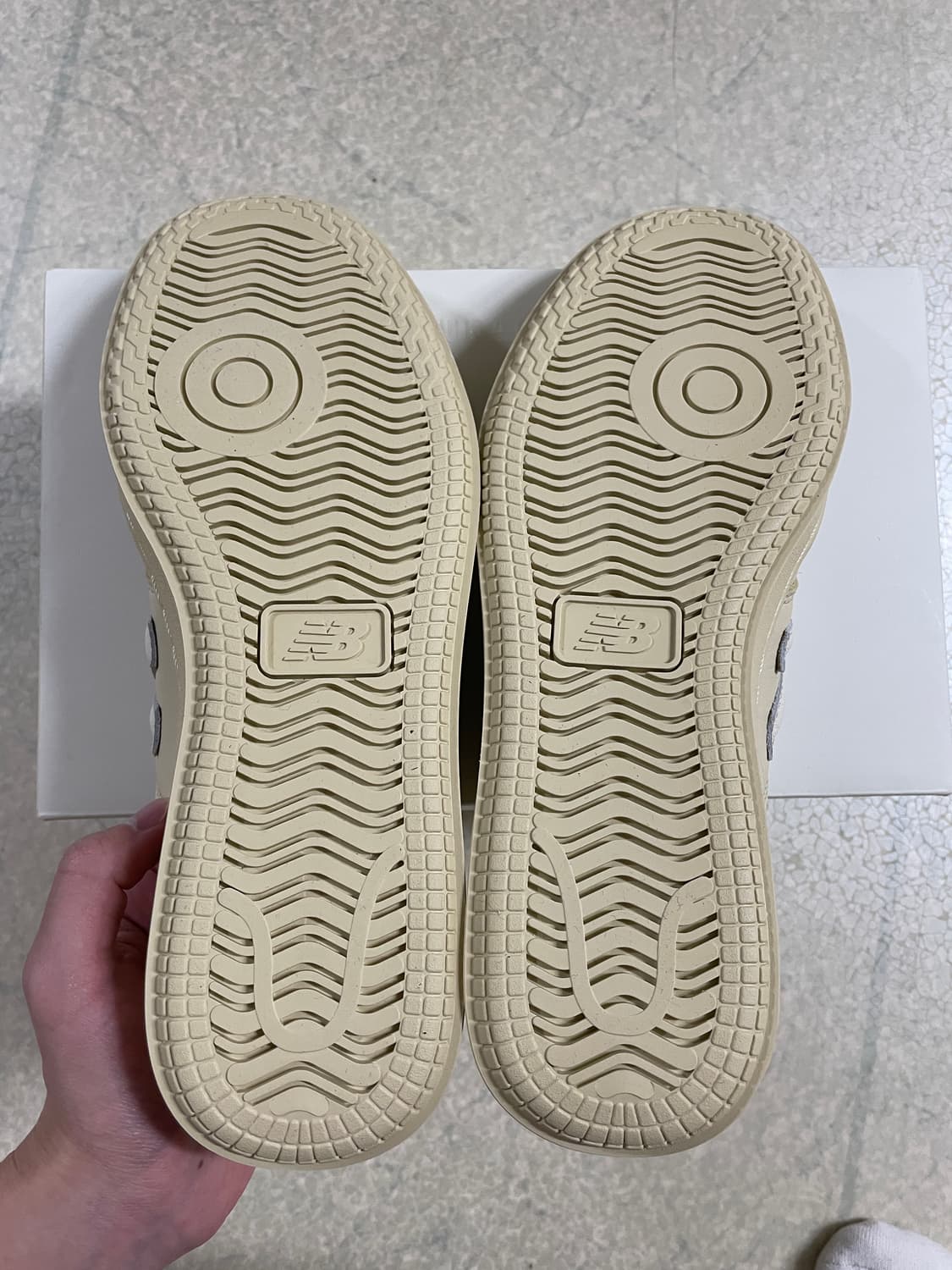 뉴발란스 오라리 t500 아이보리 상품이미지7