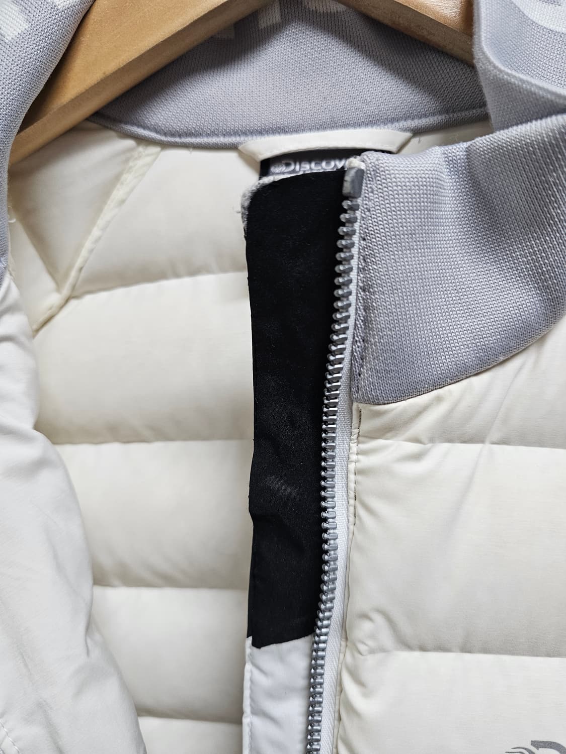 디스커버리 구스다운 경량패딩 100 상품이미지5