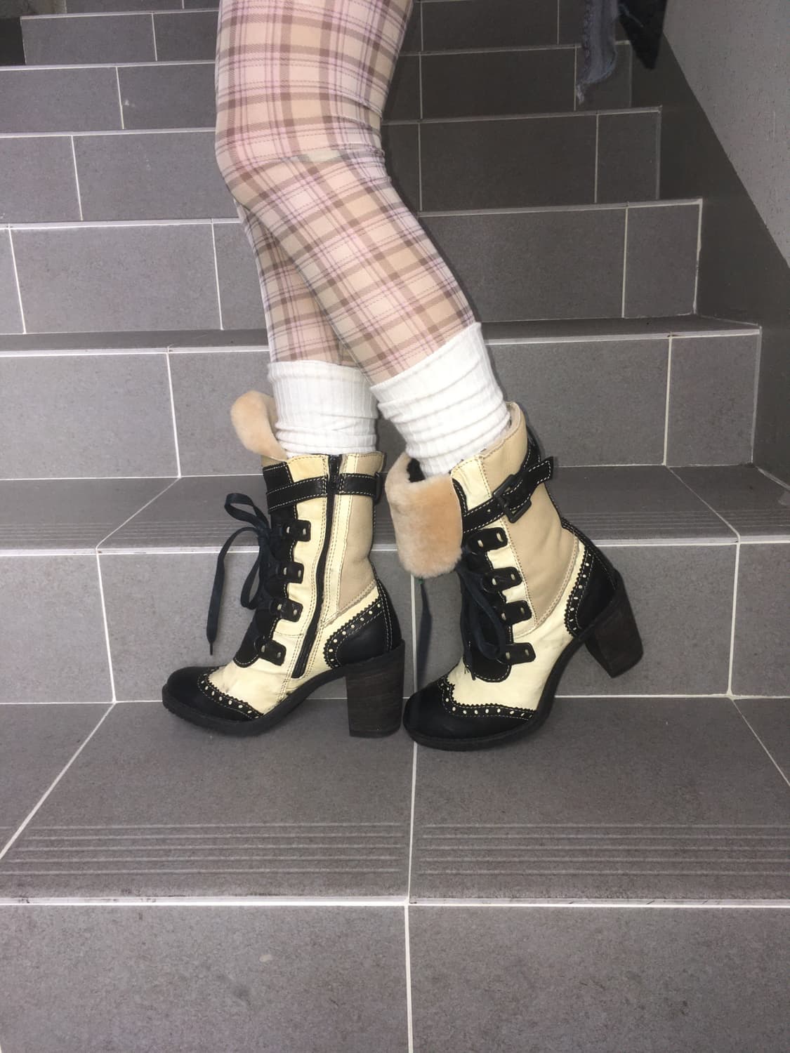 Manas lamb fur walker boots 상품이미지5