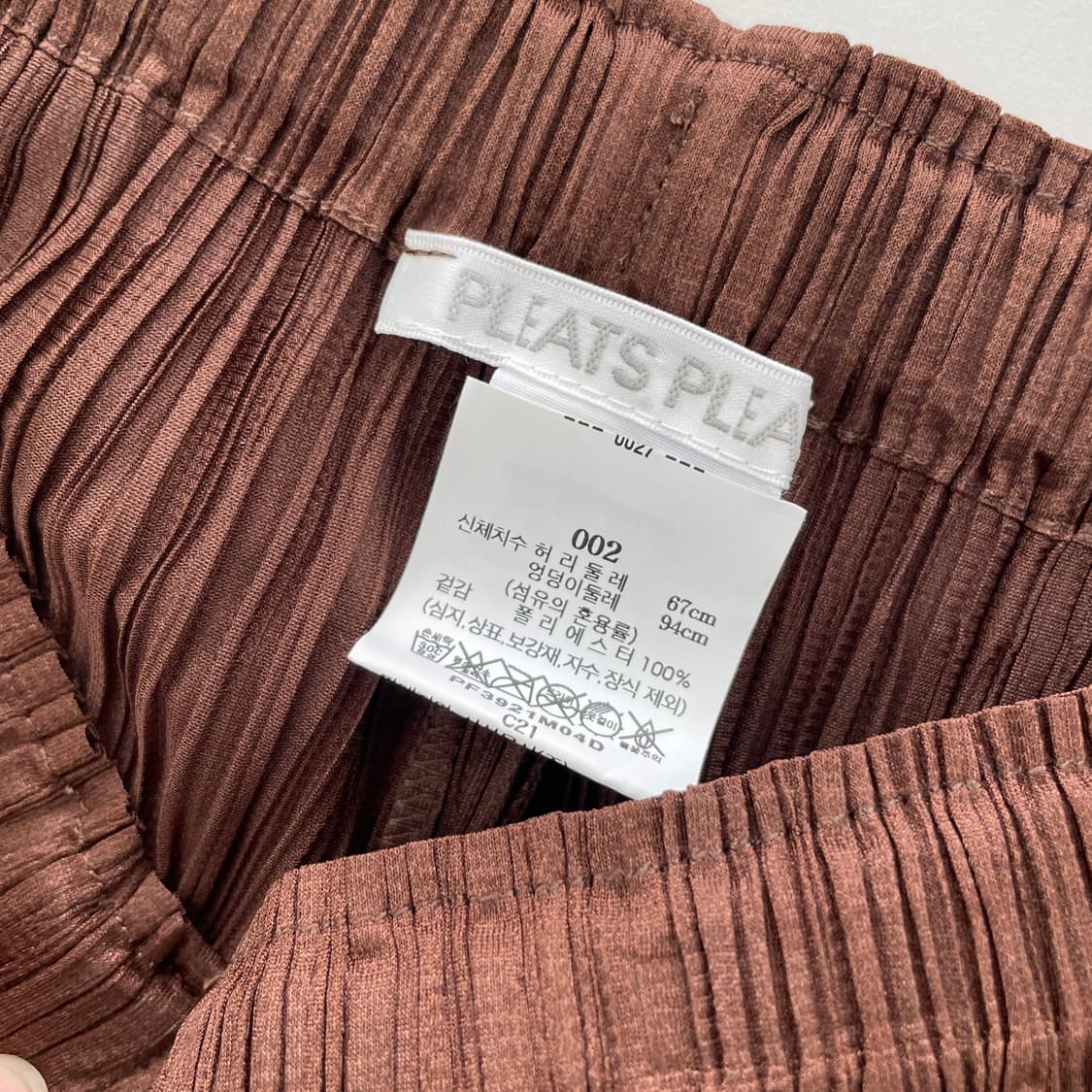 23년식 플리츠플리즈 브라운 팬츠 상품이미지6
