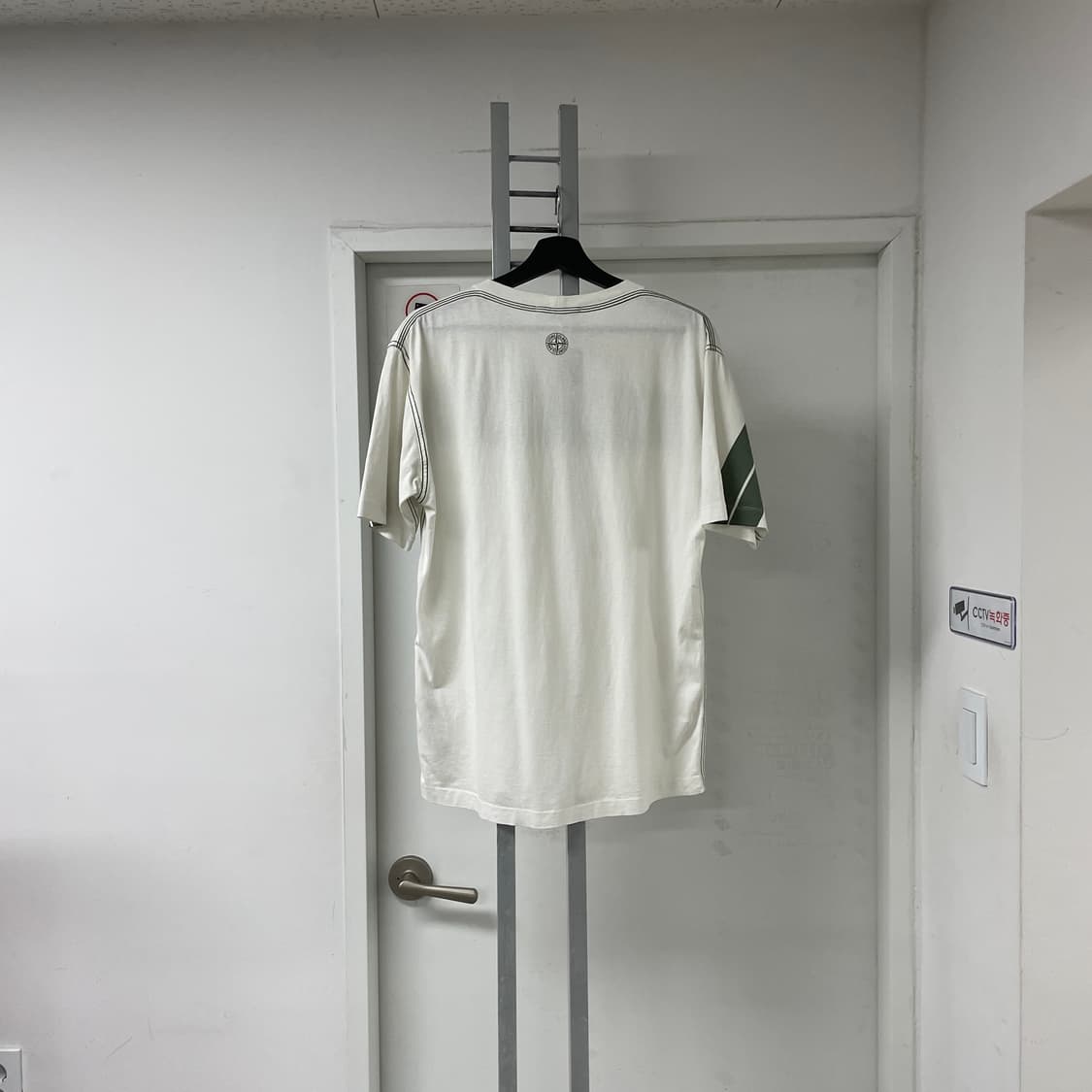 스톤아일랜드 반팔 티셔츠 M 상품이미지9