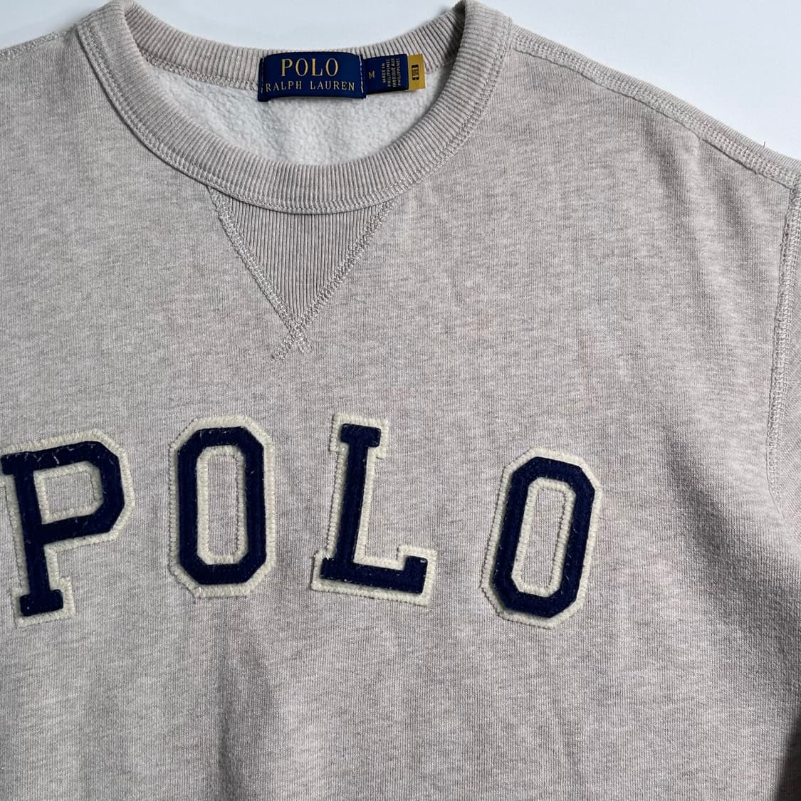 폴로 아치로고 베이지 맨투맨  상품이미지3