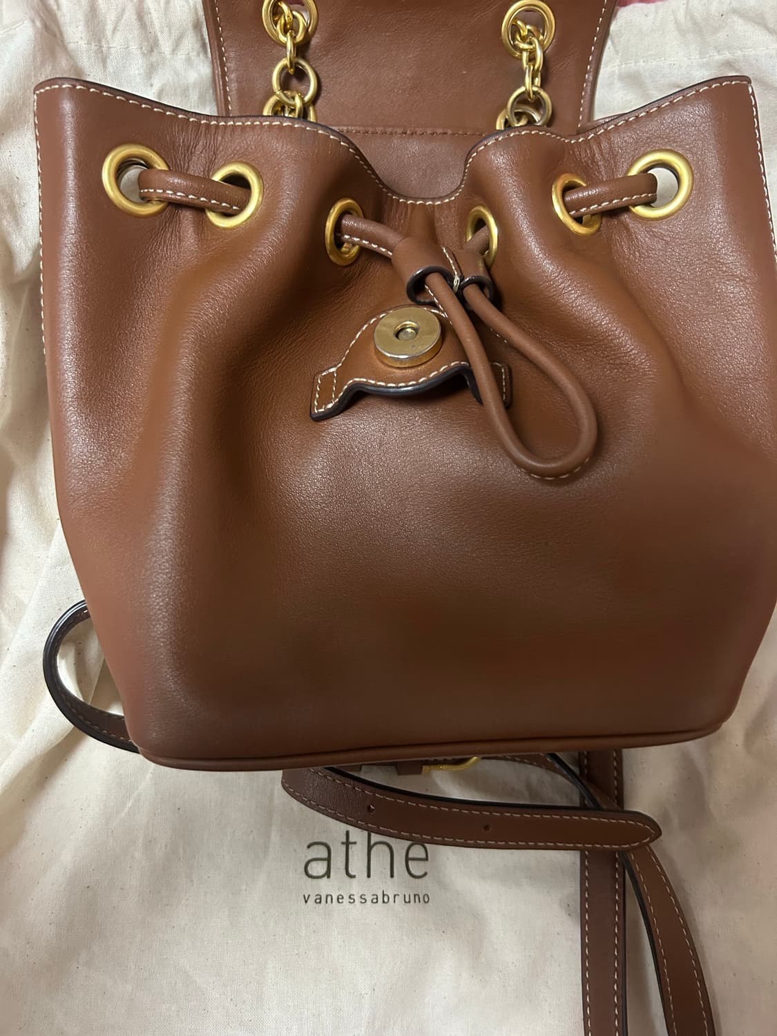 아떼바네사브루노 브라운 알렉산드라 백팩 상품이미지3