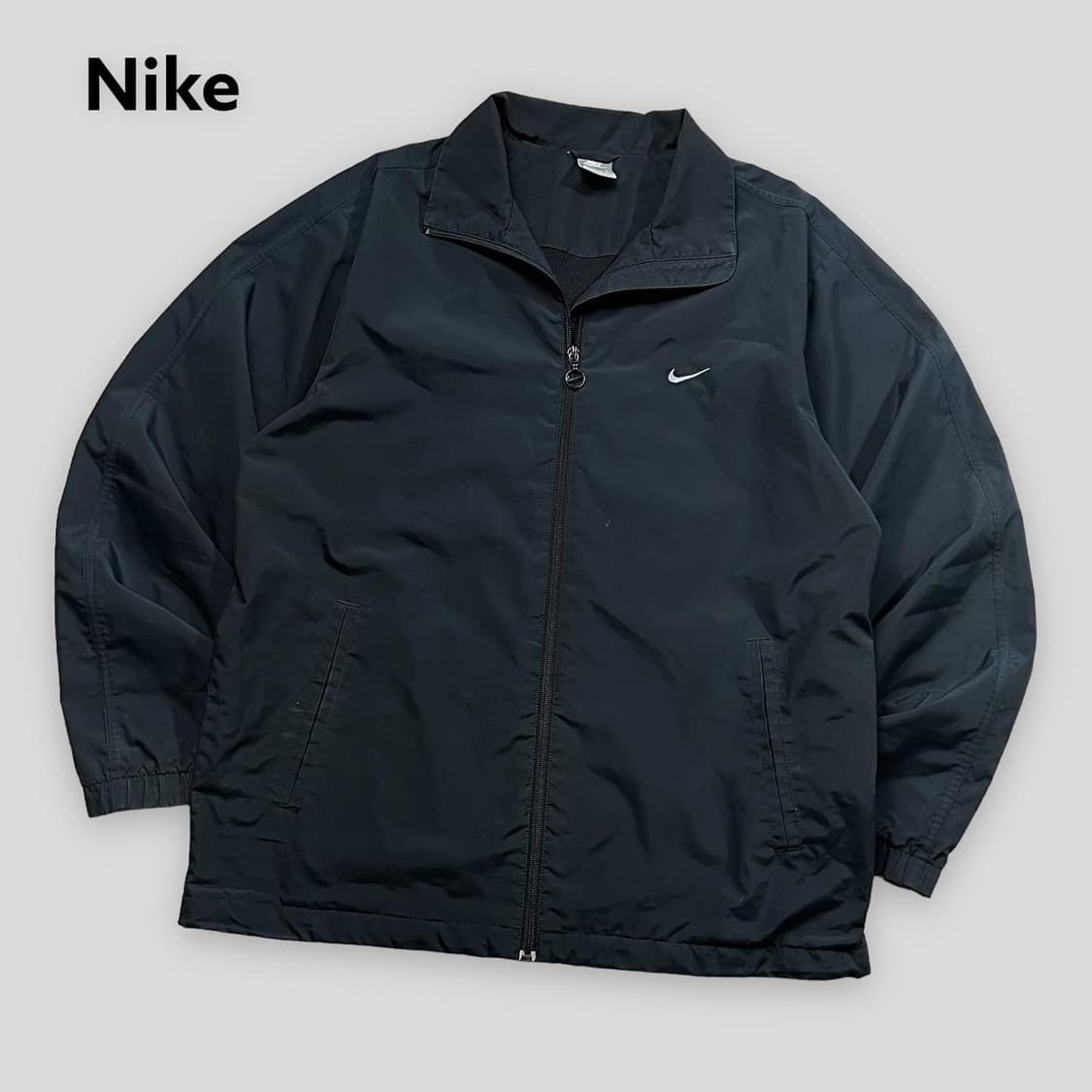 나이키 블랙 사이드라인 스우시 바람막이 상품이미지1
