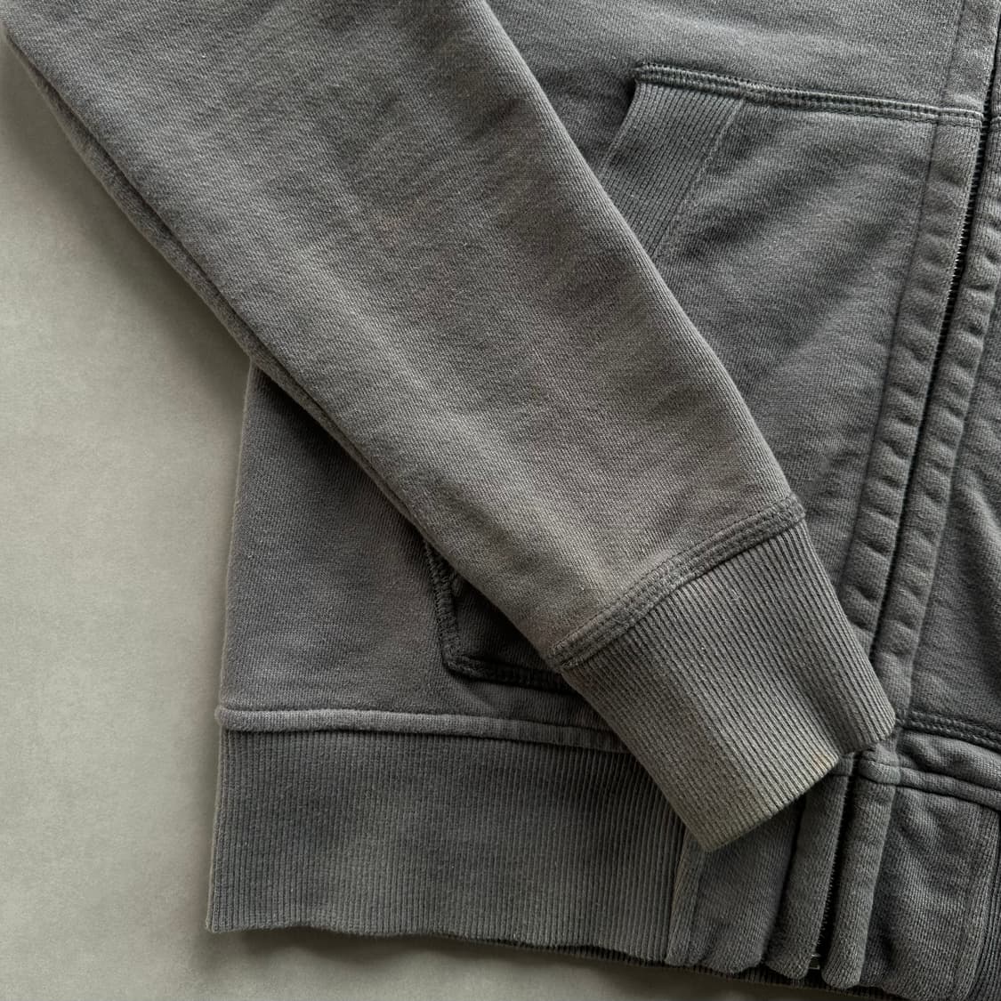 [S]씨피 컴퍼니 C.P COMPANY 고글 렌즈 후드집업 상품이미지8